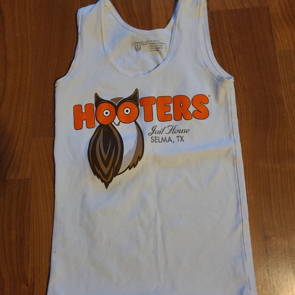 Hooters xxs Jail house Selma, Texas tank top - Picture 1 of 9